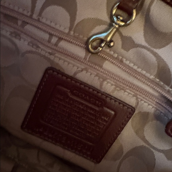 Coach Rich Brown Leather Shoulder Bag - Picture 6 of 7